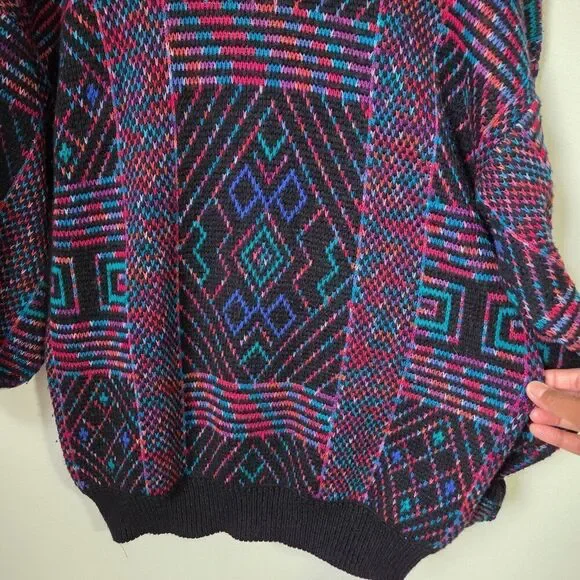 VINTAGE MULTICOLOR GEOMETRIC PATTERN CREW NECK PULLOVER SWEATER MEDIUM - Picture 11 of 13